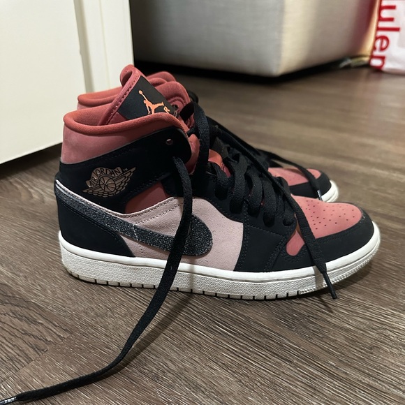 Jordan 1 Mid Canyon Rust - Picture 3 of 5